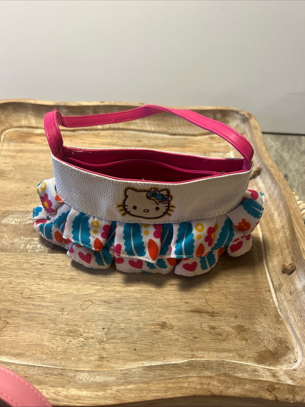 Hello Kitty Vintage 2006 Pink and White Mini Skirt Ruffle Kids Purse